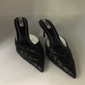 ZARA - black leather Mules